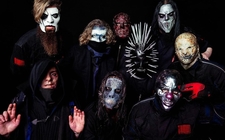 Images_161473_thumb_slipknot-lanza-su-propia-marca_0_85_1080_672
