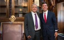 Images_165642_thumb_amlo-reune-director-goldman-sachs_0_163_1280_797