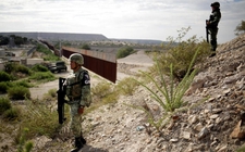 Images_171458_thumb_elementos-guardia-nacional-custodian-frontera_0_18_1024_637