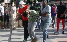Images_185339_thumb_manifestaciones-cuba-causaron-sorpresa-nivel_0_65_1200_746