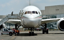 Images_188218_thumb_avion-presidencial-intentado-vendido-inicio_0_0_1200_747