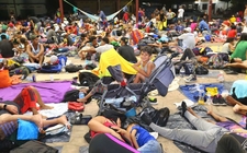 Images_188653_thumb_integrantes-caravana-migrante-partio-domingo_0_27_1200_746