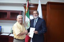 Images_206256_thumb_secretaria_educacion_titular