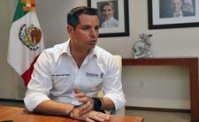 Images_207735_thumb_alejandro